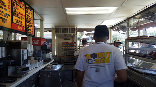 Donut Shop «The Donut Man», reviews and photos, 915 E Rte 66, Glendora, CA 91740, USA