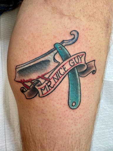 Tattoo and Piercing Shop «Lunchbox Tattoo & Body Piercing», reviews and photos, 3604 N Chapel Hill Rd, Johnsburg, IL 60050, USA