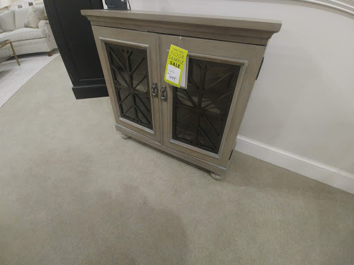 Furniture Store «Toms-Price Home Furnishings», reviews and photos, 303 E Front St, Wheaton, IL 60187, USA