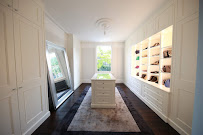 ANNA BURY INTERIORS - Photo 2 - Car repair in , Kent