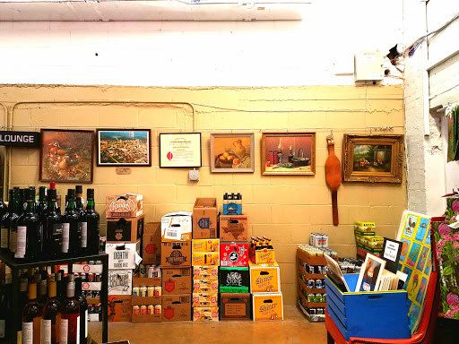 Liquor Store «Pig Liquors», reviews and photos, 519 S Presa St, San Antonio, TX 78205, USA