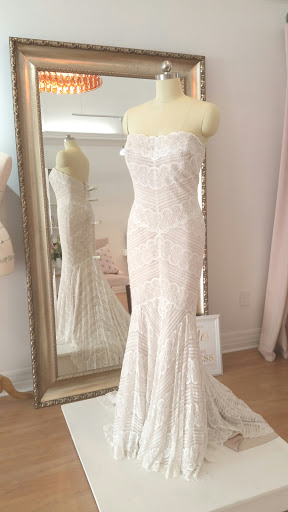Bridal Shop «PURE Bridal Boutique», reviews and photos, 1540 Broadway, Fort Myers, FL 33901, USA