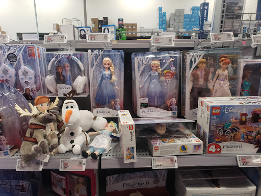 Electronics Store «Best Buy», reviews and photos, 148 Walt Whitman Rd, Huntington Station, NY 11746, USA