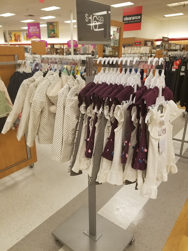 Department Store «T.J. Maxx», reviews and photos, 239 Memorial Ave, West Springfield, MA 01089, USA