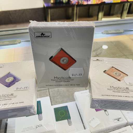 Cigar Shop «7h SMOKE SHOP», reviews and photos, 4520 Matlock Rd #300, Arlington, TX 76018, USA