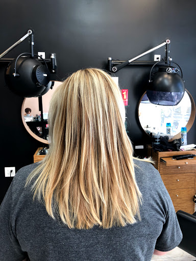 Hair Salon «Avalon Salon Miami», reviews and photos, 1402 Ponce De Leon Blvd, Coral Gables, FL 33134, USA