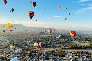 Globopuerto Aerostat - Teotihuacán image