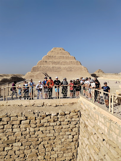 'Winds of Change' = your private English guide + personal driver in Cairo&Giza, Egypt