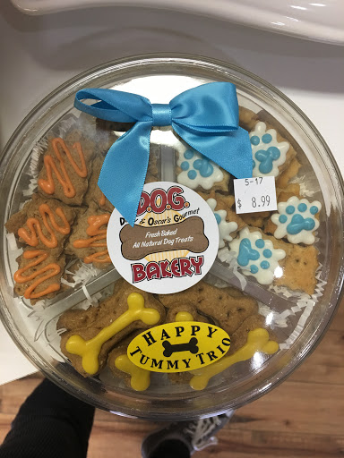 Pet Supply Store «Pets Naturally», reviews and photos, 1420 W South Airport Rd, Traverse City, MI 49686, USA