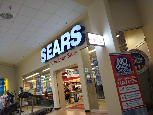 Shopping Mall «Hilltop Mall», reviews and photos, 5011 2nd Ave #56, Kearney, NE 68847, USA