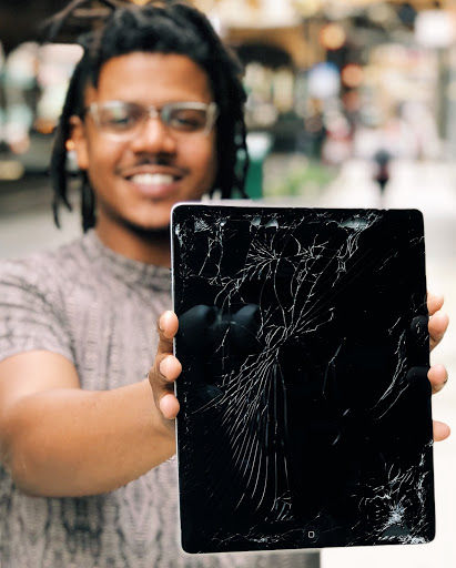 Electronics Repair Shop «Jet City Device Repair», reviews and photos, 3642 Wallingford Ave N, Seattle, WA 98103, USA