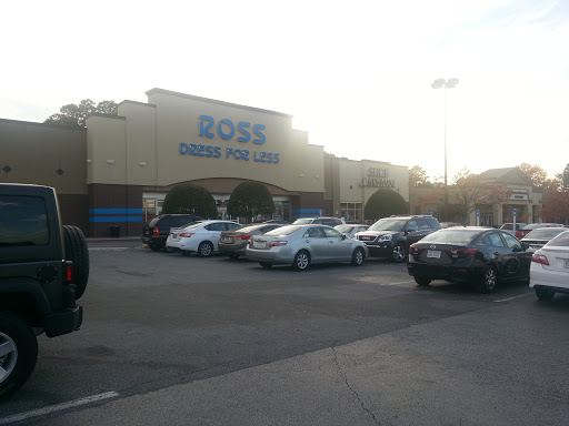 Clothing Store «Ross Dress for Less», reviews and photos, 2540 Cumberland Blvd SE, Smyrna, GA 30080, USA