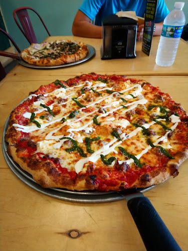#1 best pizza place in Doral - Mazza Pizzeria