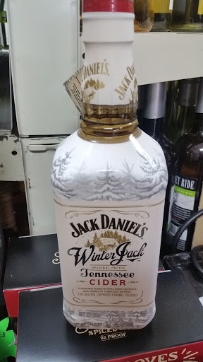 Liquor Store «Golden Ox Liquors», reviews and photos, 240 Citrus Tower Blvd, Clermont, FL 34711, USA