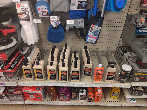 Hardware Store «Harbor Freight Tools», reviews and photos, 147 S Interstate Hwy 35, New Braunfels, TX 78130, USA