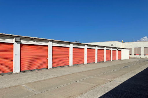 Self-Storage Facility «Public Storage», reviews and photos, 2250 W 117th St, Cleveland, OH 44111, USA