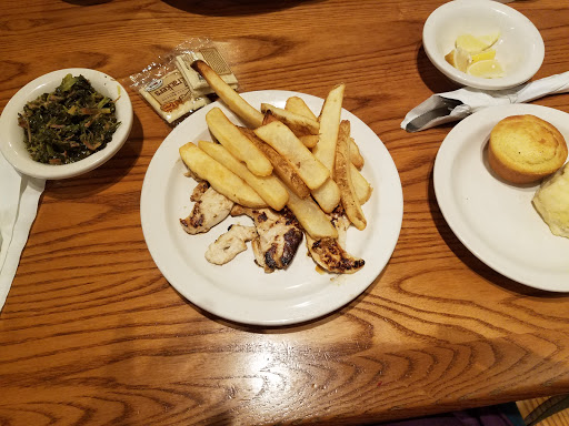 American Restaurant «Cracker Barrel Old Country Store», reviews and photos, 2115 S Church St, Murfreesboro, TN 37130, USA