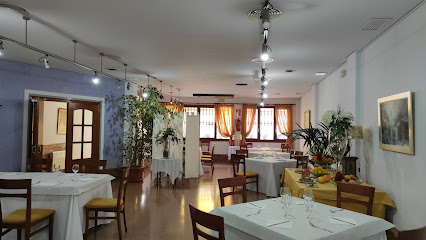 Restaurante los Escudos - C. los Pasos, 6A, 30176 Pliego, Murcia, Spain