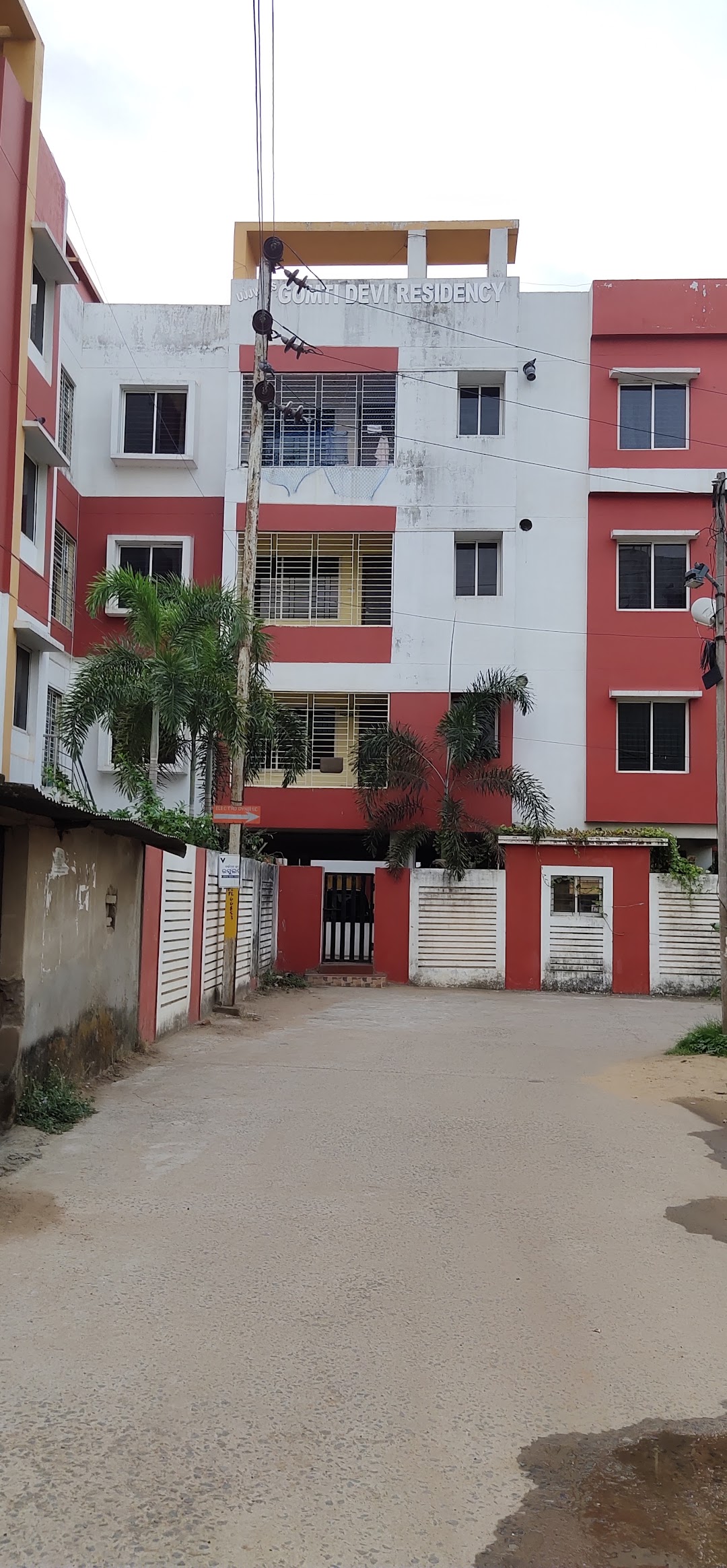 Gomti Devi Rescidency