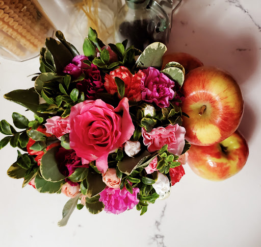 Florist «Vanlierop Garden Market Ltd», reviews and photos, 1020 Ryan Ave, Sumner, WA 98390, USA