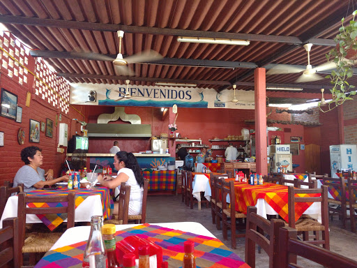 Información y opiniones sobre Mariscos La Villa nueva de Puerto Vallarta, Jalisco, México