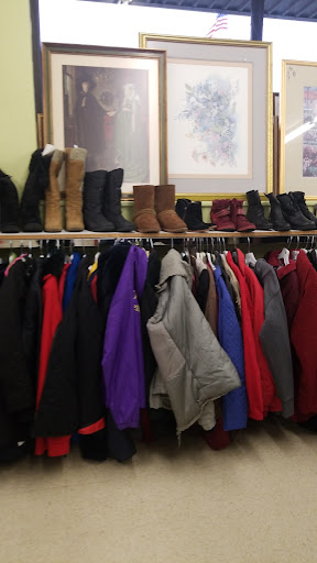 Thrift Store «Laurel Thrift Store Center», reviews and photos, 9880 Washington Blvd N, Laurel, MD 20723, USA