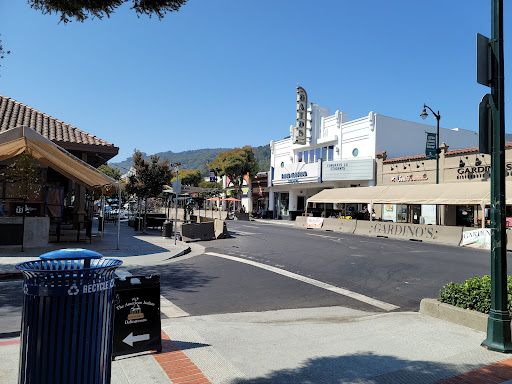 Movie Theater «Los Gatos Theatre», reviews and photos, 41 N Santa Cruz Ave, Los Gatos, CA 95030, USA