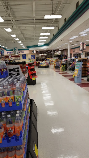 Supermarket «Price Chopper», reviews and photos, 410 Queen St, Southington, CT 06489, USA