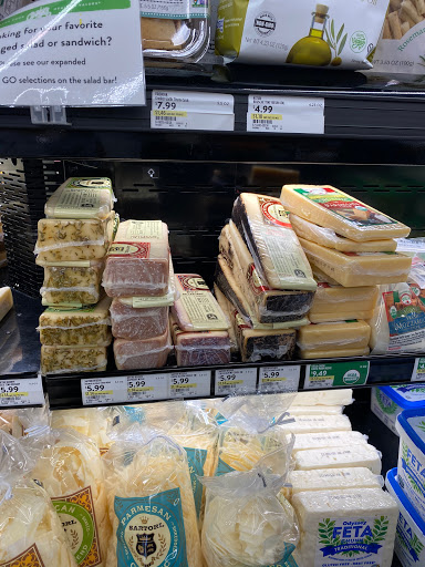 Grocery Store «Fresh Thyme Farmers Market- Fairborn», reviews and photos, 2850 Centre Dr, Beavercreek, OH 45324, USA