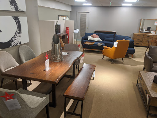 Shopping Mall «Shops On Lake Avenue», reviews and photos, 345 S Lake Ave, Pasadena, CA 91101, USA