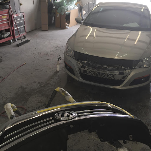 Auto Body Shop «Maaco Collision Repair & Auto Painting», reviews and photos, 1350 South Marietta Pkwy SE, Marietta, GA 30067, USA