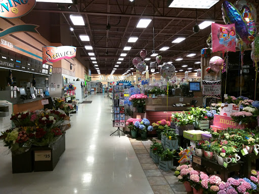 Supermarket «Giant Eagle Supermarket», reviews and photos, 6556 N Ridge Rd, Madison, OH 44057, USA