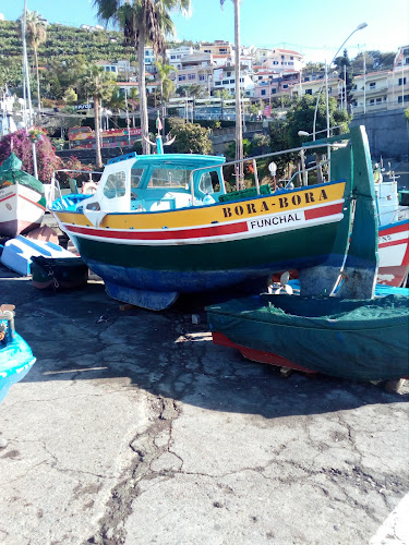 Avaliações doEB1/PE do Rancho/Caldeira em Câmara de Lobos - Escola