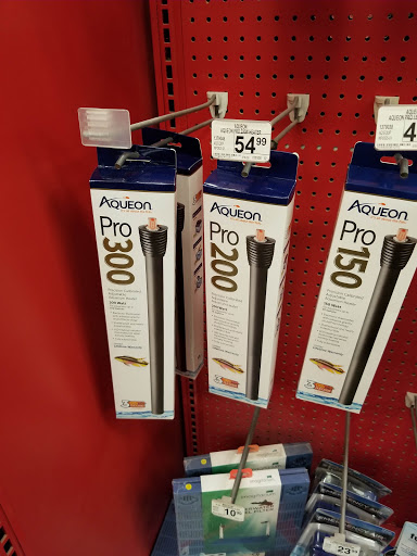 Pet Supply Store «Petco Animal Supplies», reviews and photos, 975 NW Gilman Blvd E, Issaquah, WA 98027, USA