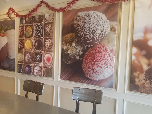 Chocolate Shop «Apple Tree Chocolate», reviews and photos, 754 Asp Ave, Norman, OK 73069, USA