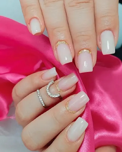 Logo da empresa - Néia Vaz Studio nails