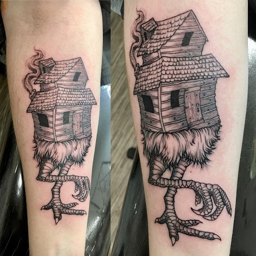 Explore tattoo ideas for hand, creative tattoo ideas in Portland, available at Obsidian Tattoo