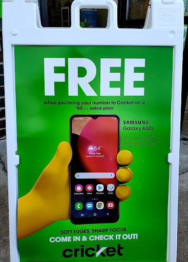 Cell Phone Store «Cricket Wireless Authorized Retailer», reviews and photos, 7206 McKnight Rd, Pittsburgh, PA 15237, USA