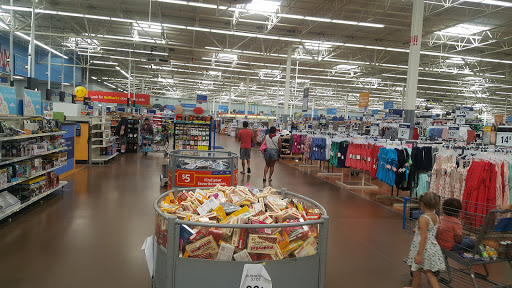 Department Store «Walmart Supercenter», reviews and photos, 4250 Philips Hwy, Jacksonville, FL 32207, USA