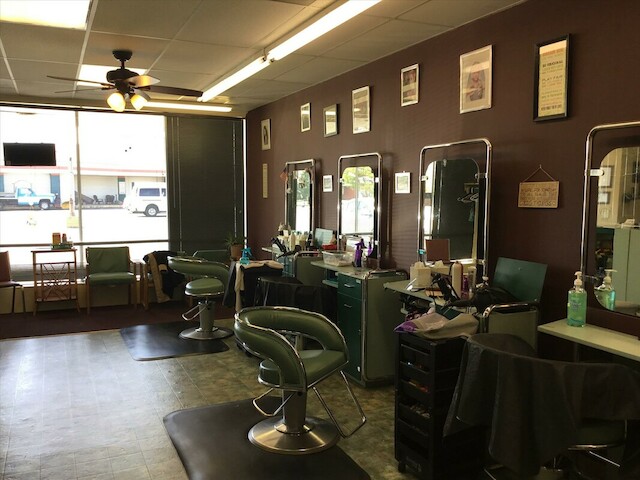 Pacesetters Full Services Salon 61938