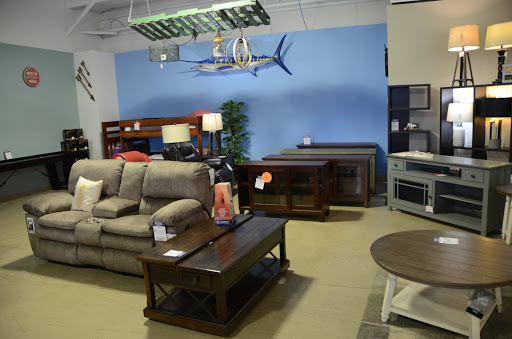 Furniture Store «Walls Furniture & Mattress», reviews and photos, 3611 N Nebo Rd, Muncie, IN 47304, USA