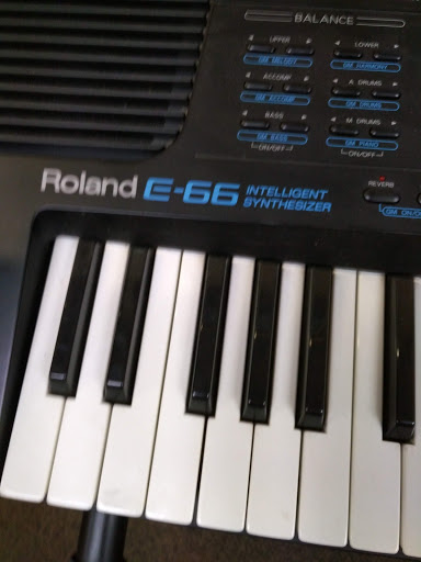 Pawn Shop «Wheeler Dealer Super Pawn Shop», reviews and photos, 3865 Wilder Rd, Bay City, MI 48706, USA