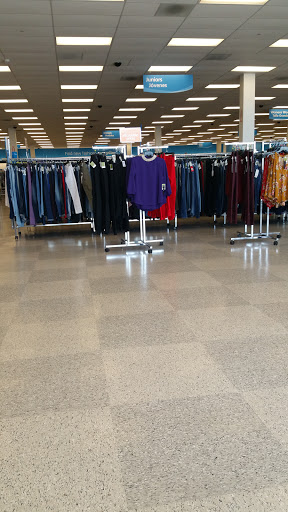 Clothing Store «Ross Dress for Less», reviews and photos, 8540 Fourwinds Dr, Windcrest, TX 78239, USA