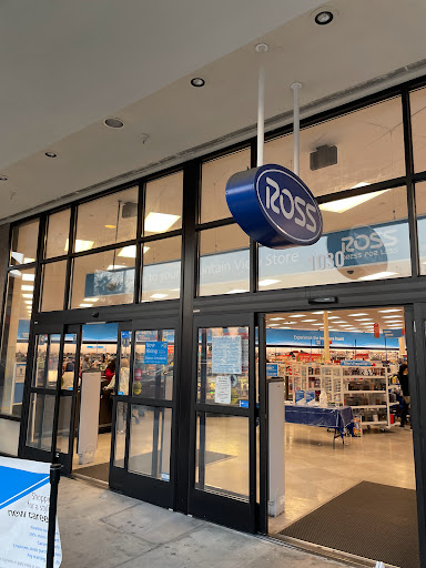 Clothing Store «Ross Dress for Less», reviews and photos, 1030 N Rengstorff Ave, Mountain View, CA 94043, USA