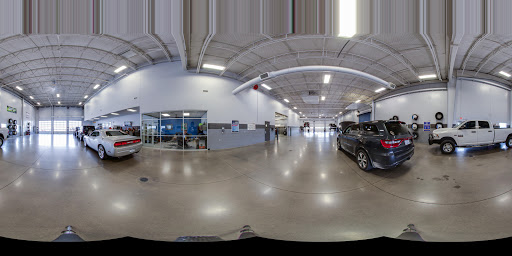 Car Dealer «Davis-Moore Chrysler Dodge Jeep Ram», reviews and photos, 7675 E Kellogg Dr, Wichita, KS 67207, USA