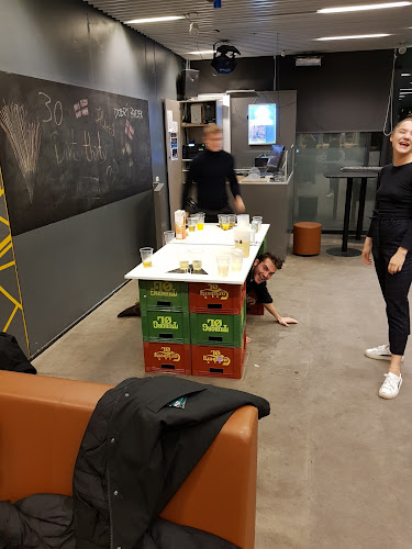 Kommentarer og anmeldelser af Caféen