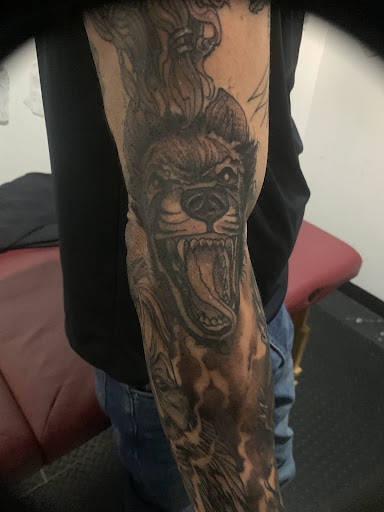 Tattoo Shop «ART IMMORTAL TATTOO», reviews and photos, 660 Myatt Dr #106, Madison, TN 37115, USA