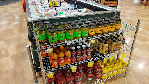 Grocery Store «Harris Teeter», reviews and photos, 3779 Boston St, Baltimore, MD 21224, USA