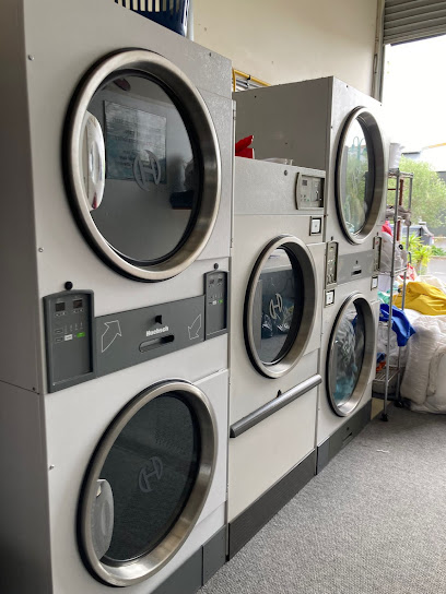 Squeaky Clean Laundromat