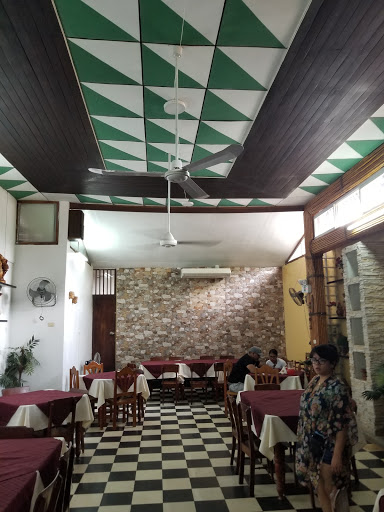 Los Rosales Restaurant Pucallpa